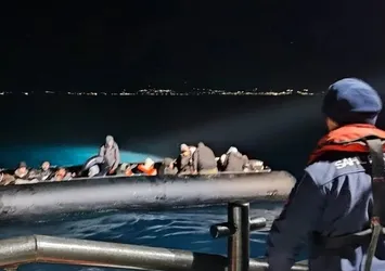 İzmir'de düzensiz göçmenler yakalandı