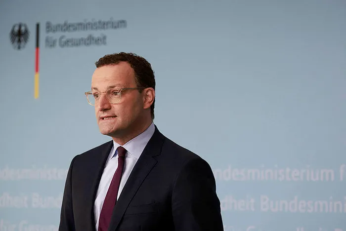 Almanya Sağlık Bakanı Jens Spahn: COVID-19 salgınının 2022 ilkbaharında sona ermesini bekliyoruz - 1
