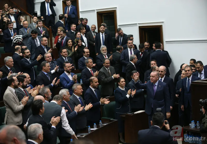 Başkan Erdoğan partilileri selamladı! O anlar böyle görüntülendi... 7