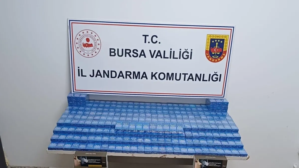 Kaçak tütün operasyonu: On binlerce makaron ve sigara ele geçirildi