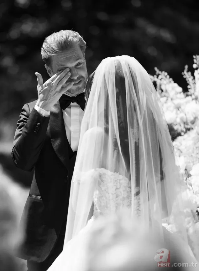 Ünlü şarkıcı Karsu evlendi! Düğünden ilk kareler... 10