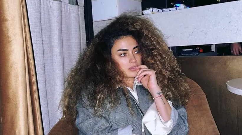 Dilan Çıtak eşinden boşanıyor! Babasına da gönderme yaptı