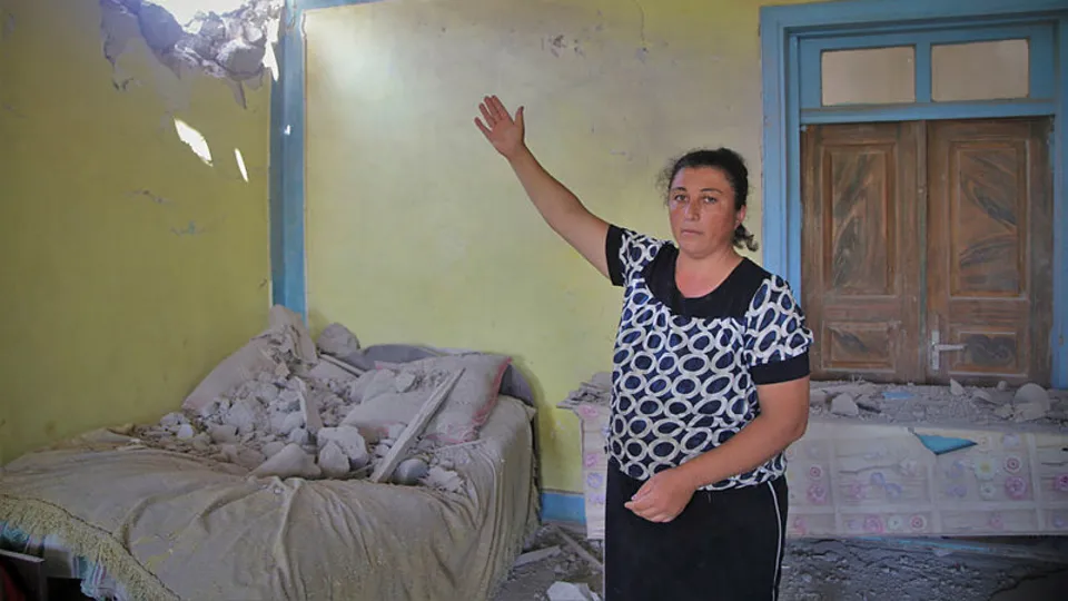 Ermenistan ordusundan alçak saldırı! Hedeflerinde siviller var