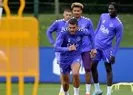 Beşiktaşla anlaşan Dele Alli Everton antrenmanında