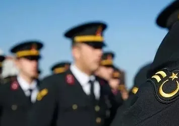 TSK 2 BİN 248 Astsubay alımı devam ediyor! KPSS 60 puanı olan Kara, Deniz ve Hava Kuvvetleri’nde Astsubay olabilecek