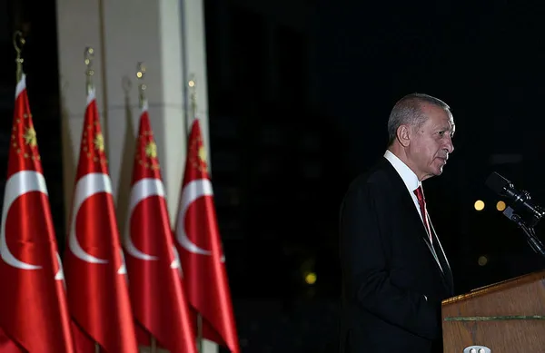 baskan-recep-tayyip-erdogandan-14-buyukelciler-konferansi-programinda-onemli-aciklamalar-1691519444143.jpg Başkan Recep Tayyip Erdoğan: Türkiye hadiseleri tribünden izleyemez - 4