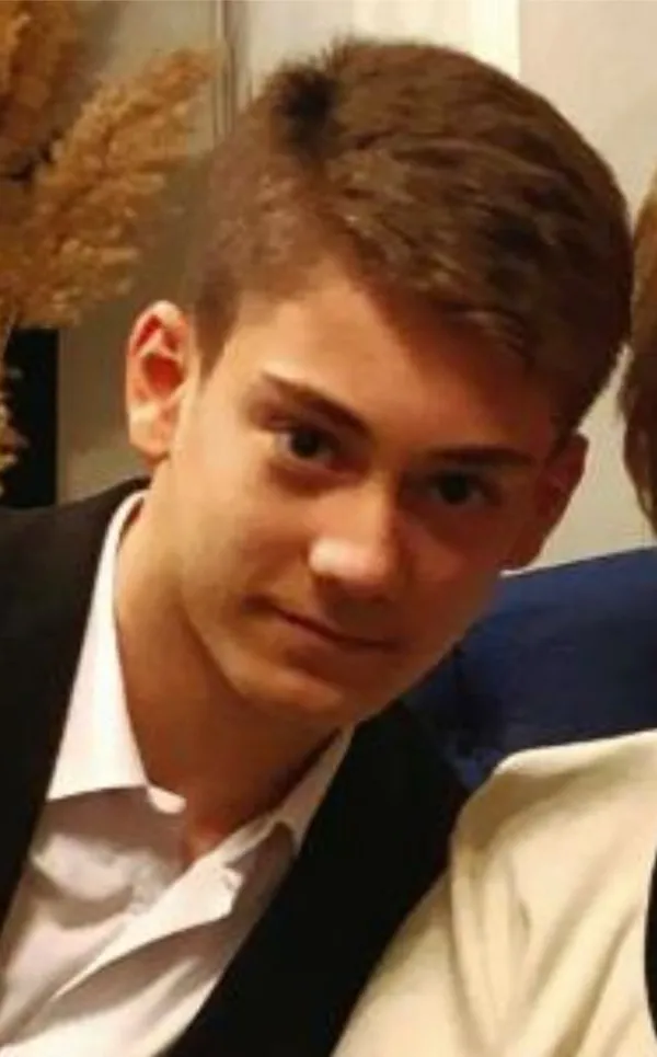 sok-iddia-arda-yurtseven-neden-oldu-arda-yurtseven-olum-sebebi-mavi-balina-mi-1632483055406.jpg Şok iddia! Arda Yurtseven neden öldü? Arda Yurtseven ölüm sebebi Mavi Balina mı? - 1