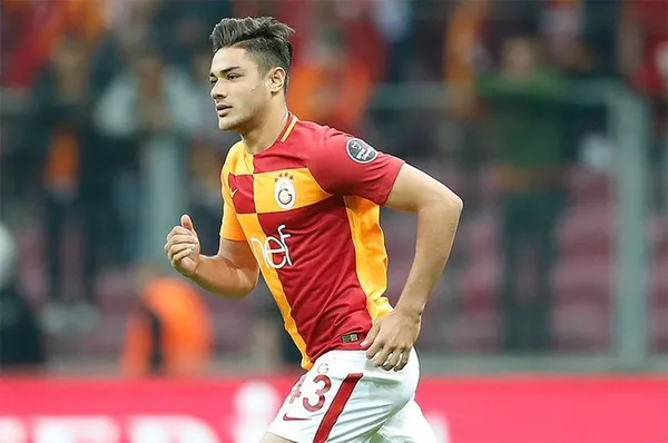 Ozan Kabak Liverpool’da kalacak mı? Klopp ile görüşmesini anlattı