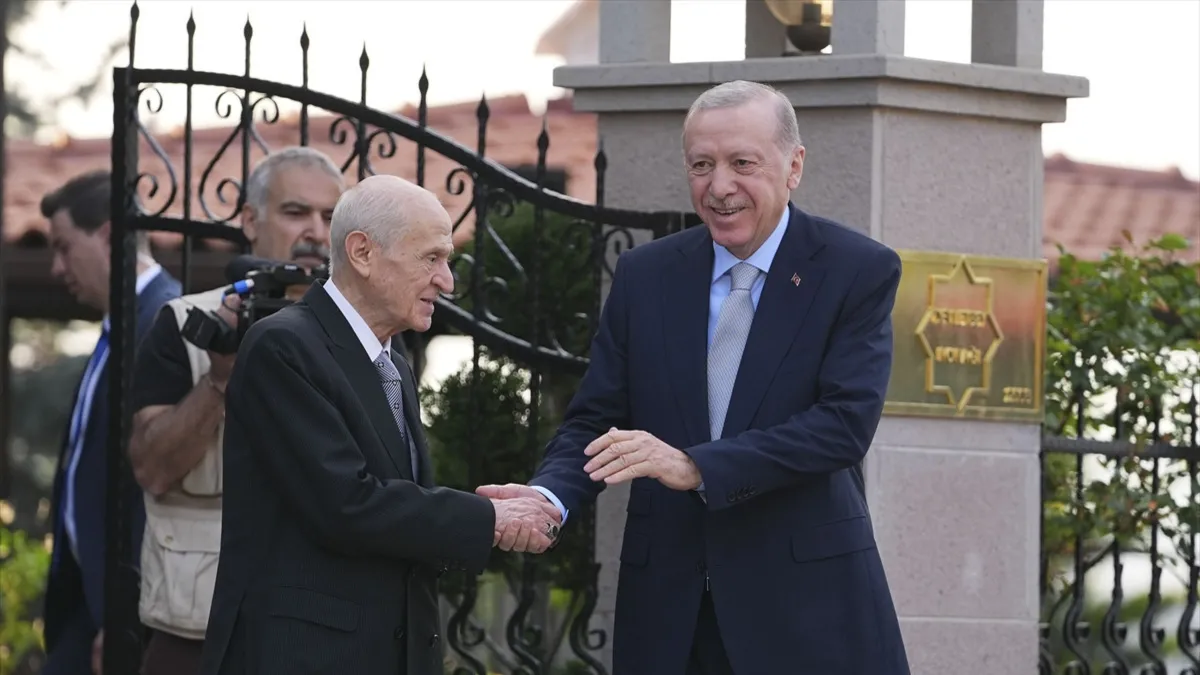 Başkan Erdoğan'dan bayram mesaisi! Bahçeli ile görüştü
