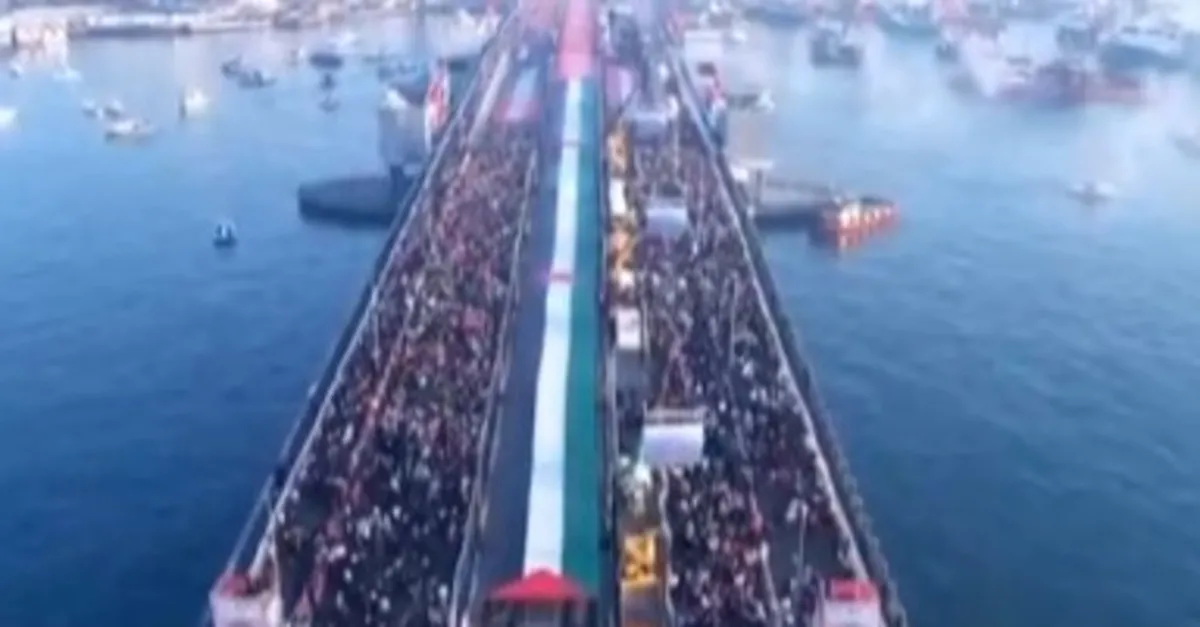 Gazze için Galata Köprüsü'nde buluşma