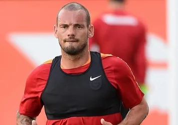 Galatasaray'da günün adamı Wesley Sneijder!