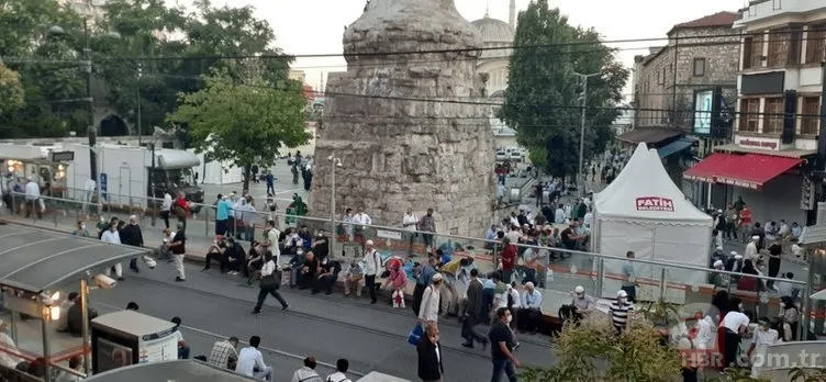 Ayasofya Camii heyecanı sabah kadar uyutmadı! Binlerce kişi toplandı 12