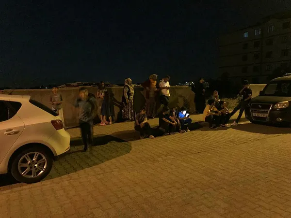 1624653107482.jpg Bingöl'deki 5,2 büyüklüğündeki depreme ilişkin tüm detaylar! Bölgede artçılar kaç şiddetinde olacak? Marmara'da deprem bekleniyor mu? Okan Tüysüz A Haber'de yorumladı - 7