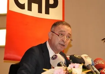 CHP'nin 3 Aralık vizyonu partiyi karıştırdı! Ümit Kocasakal Kılıçdaroğlu'nu yerden yere vurdu: Kökten kopuştur