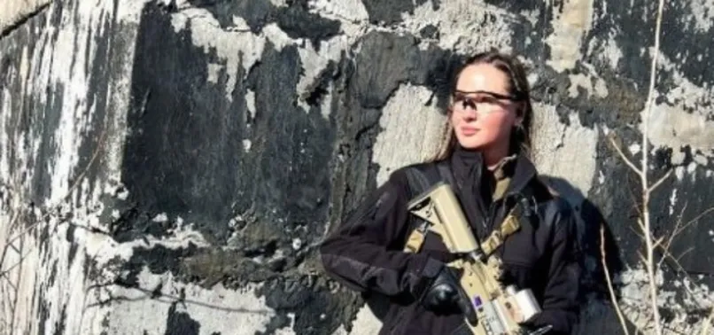 Son dakika: Ünlü model Anastasiia Lenna Ukrayna ordusuna katıldı! Rusya'ya bu mesajı verdi