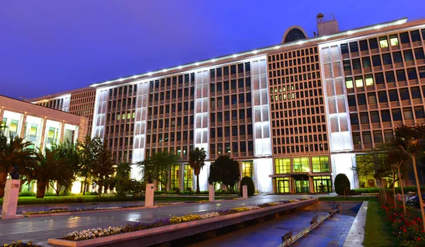 ibb-yonetimi-suya-zam-yapmak-icin-meclisi-olaganustu-toplantiya-cagirdi-1662727664213.jpg CHP'li İBB İstanbullulara su zammı yapmak için harekete geçti! Meclis olağanüstü toplantıya çağrıldı - 1