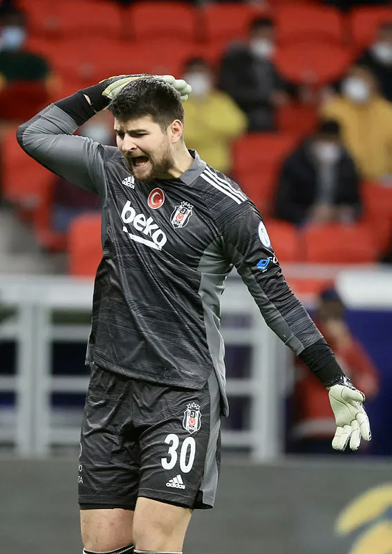 super-kupaya-kara-kartal-damgasi-besiktas-penaltilarda-antalyasporu-maglup-etti-mac-sonucu-ozet-1641415404987.jpg Süper Kupaya Kara Kartal damgası! Beşiktaş penaltılarda Antalyaspor'u mağlup etti (MAÇ SONUCU-ÖZET) - 7