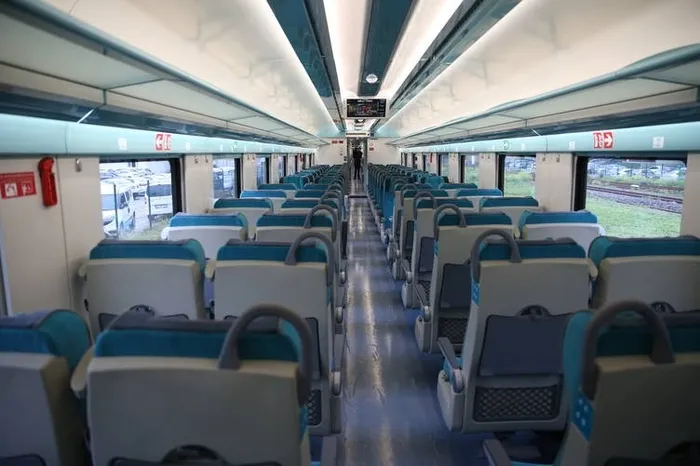 milli-elektrikli-hizli-tren-raylara-iniyor-cuma-gunu-performans-testlerine-baslanacak-1772612661929.jpeg Milli elektrikli hızlı tren raylara iniyor: Cuma günü performans testlerine başlanacak - 1