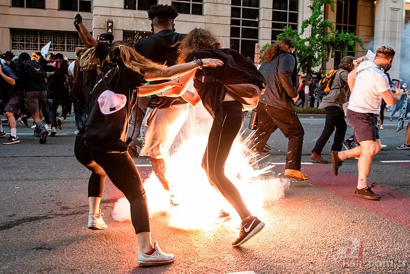 George Floyd'un ölümü Beyaz Saray’ı savaş alanına çevirdi: Yak, yık, öldür, yok et! ABD rüyası tersine döndü 25