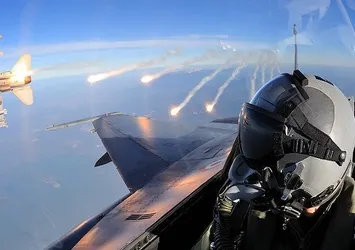 Atılan pilotlara ‘Geri dön’ çağrısı