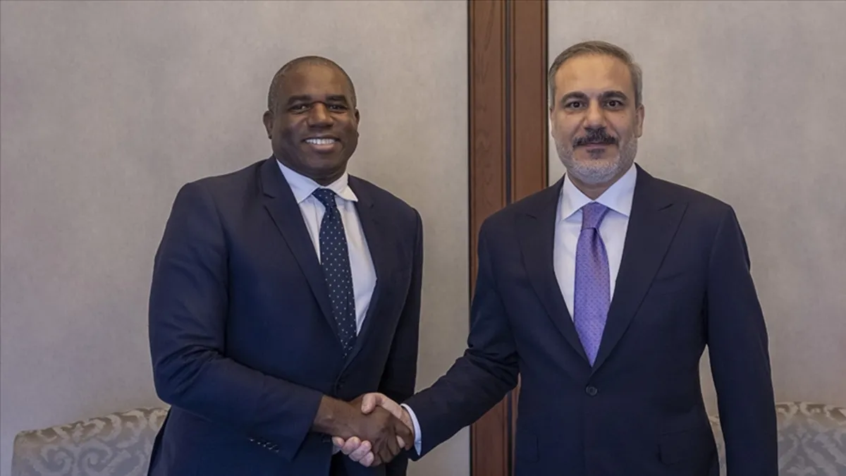 Dışişleri Bakanı Fidan İngiliz mevkidaşı Lammy ile telefonda görüştü