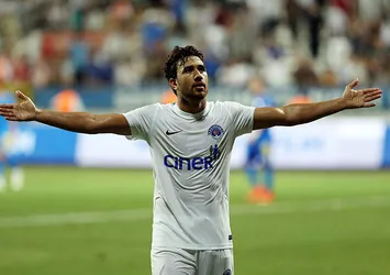 Trezeguet Galatasaray için tepki gösterdi