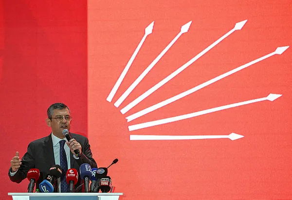 1694864040176.jpg Mustafa Sarıgül'den tam gaz Kılıçdaroğlu savunması: CHP'nin hiç olmadığı kadar ona ihtiyacı var - 3