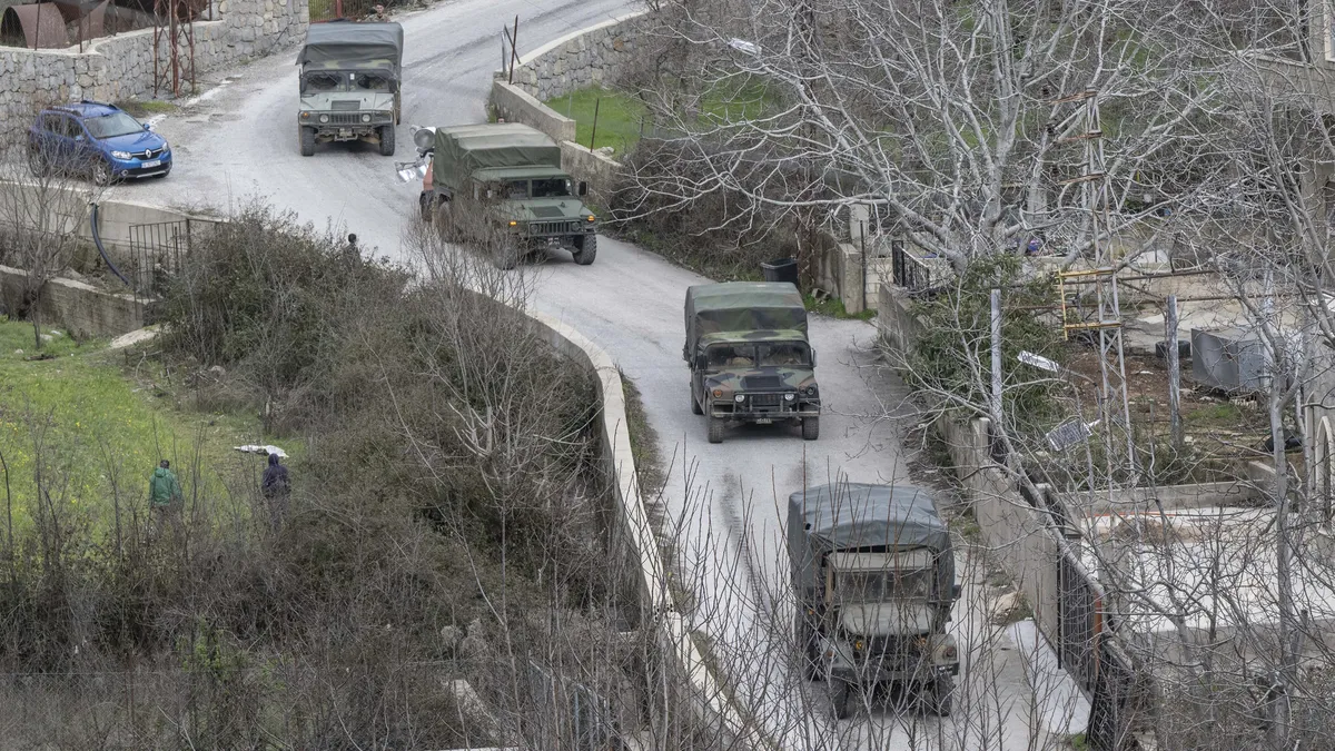 Suriye ordusu Lübnan sınırında 2 tüneli imha etti