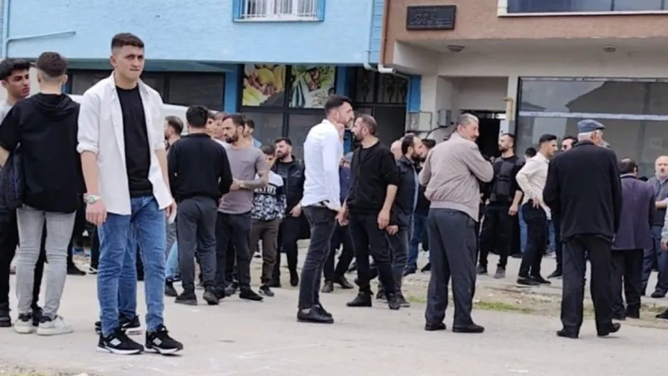 Bursa'da bayram ziyareti meydan savaşına döndü: 10 yaralı
