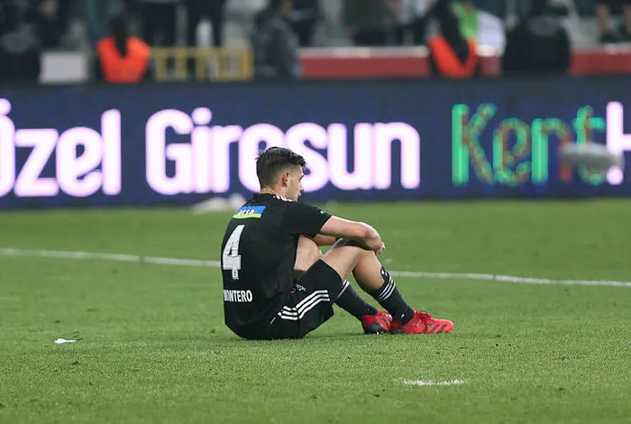 Son dakika | Beşiktaş Francisco Montero'nun sözleşmesini feshetti - 1