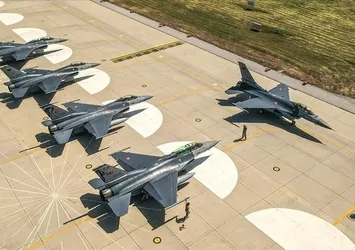 ABD'li senatörden Yunan basınına haddini aşan sözler! Türkiye'ye F-16 satışı için yeni şart önerisi