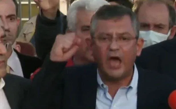 chpli-ozgur-ozel-hadsizlikte-sinir-tanimiyor-baskan-erdogana-ettigi-tehditleri-savundu-gurur-duyuyorum-1651003157369.jpeg CHP'li Özgür Özel'den büyük hadsizlik! Başkan Erdoğan'a yönelik tehditlerini savundu - 1