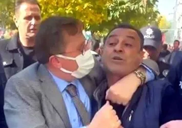 Sabah Gazetesi yazarı Mahmut Övür: Türkkan istifa