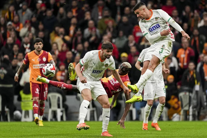 a-haber-ekranlarinda-kupa-soleni-futbolseverler-icin-maraton-basliyor-1772464943718.jpg A Haber ekranlarında kupa şöleni: Futbolseverler için maraton başlıyor - 1