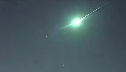 gokyuzundeki-yesil-isigin-gizemi-cozuldu-tua-meteor-sorusunu-yanitladi-1643711034094.jpg Gökyüzündeki yeşil ışığın gizemi çözüldü! TUA ‘Meteor düştü mü?’ sorusunu yanıtladı - 1