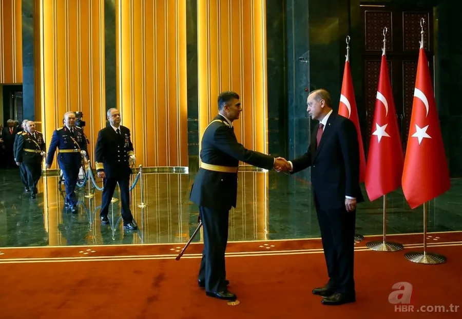 Cumhurbaşkanlığı Sarayı'ndaki tebrik törenine Devlet Bahçeli ilk kez katıldı 9