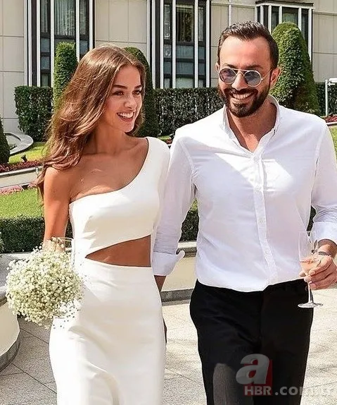Bensu Soral’ın panik gecesi! Eşi Hakan Baş’ı evde bırakıp eğlenceye çıktı! Çağatay Ulusoy ve Rıza Kocaoğlu ile... 8