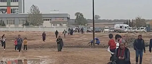 PKK/YPG’den Karkamış’a saldırı! Atılan roket lise, iki ev ile bir TIR’a isabet etti | Biri çocuk biri öğretmen 3 kişi şehit oldu