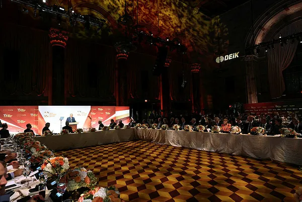 Başkan Erdoğan Türk-Amerikan İş Konseyi TAİK yemeğinde konuştu: Türkiye uluslararası yatırımcılar için güvenli liman!