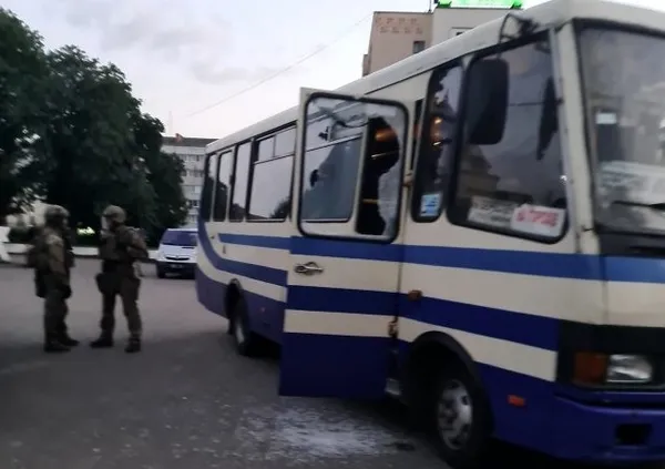 Ukrayna'daki rehineler 12 saat sonra kurtarıldı - 2