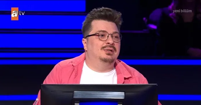 milyonerde-hayran-birakan-anlar-unal-senin-hayat-hikayesi-izleyenleri-duygulandirdi-1770585828777.jpg Milyoner’de hayran bırakan anlar: Ünal Şen’in hayat hikayesi izleyenleri duygulandırdı - 1