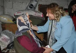 CHP ile Yeni Parti arasında 'Hürü Nine' kavgası! Kadın kolları birbirine girdi