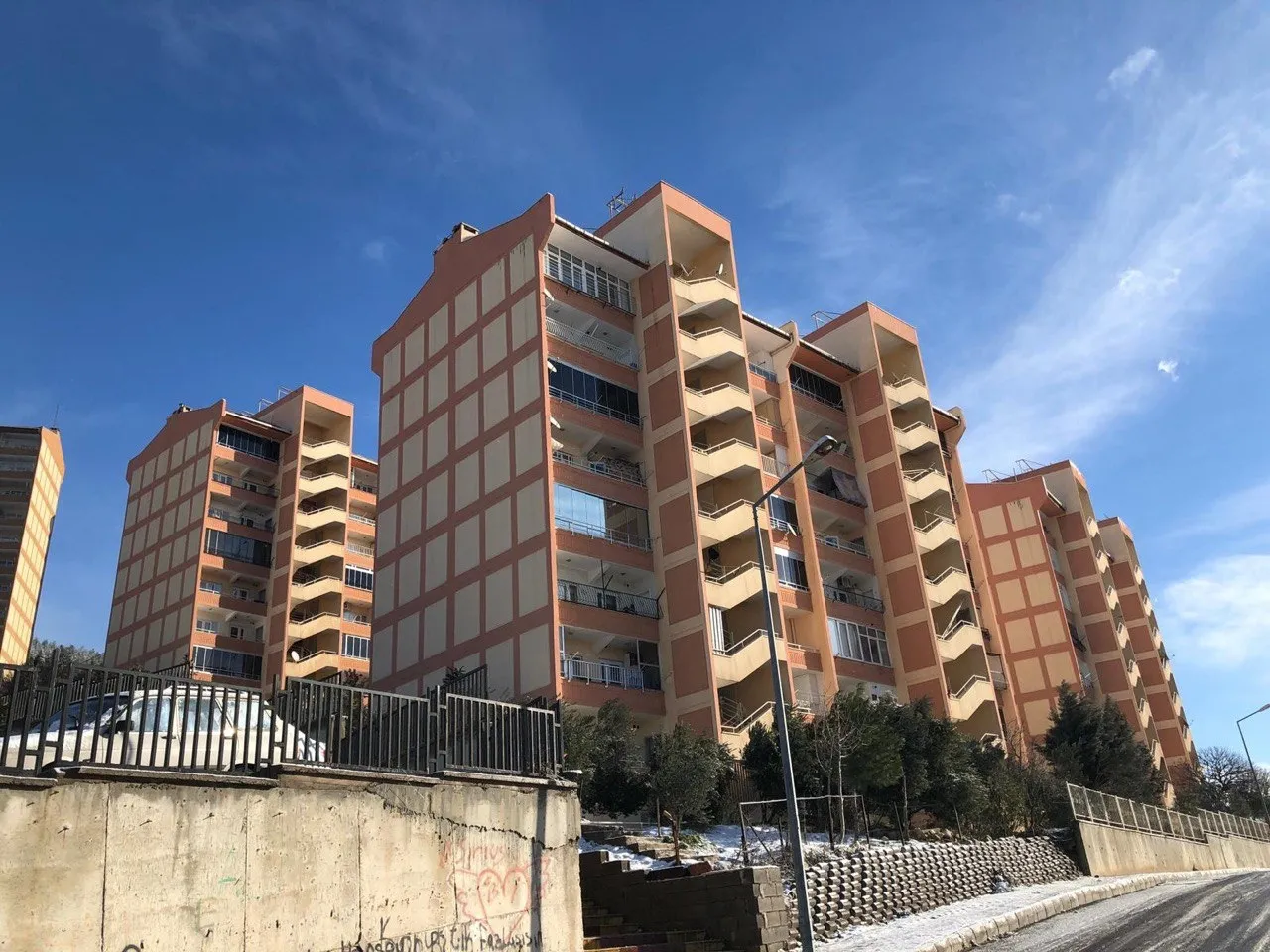 TOKİ 10 ili vuran deprem felaketinde sınavı geçti! 133 bin 759 konut ayakta durdu