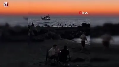 Denize atlarken kayalıklara çakıldı