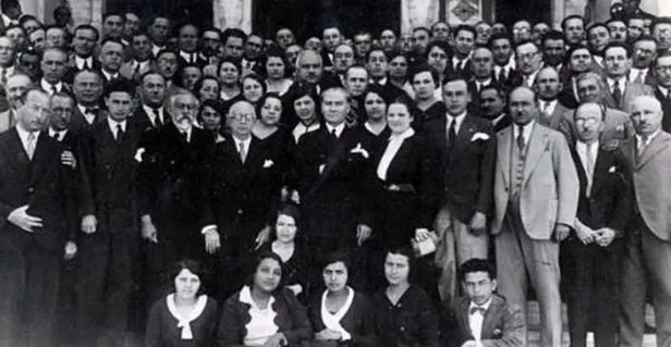 24 Kasım Öğretmenler Günü Atatürk sözleri... Atatürk’ün hiç bilinmeyen, duyulmamış Öğretmenler Günü sözleri!