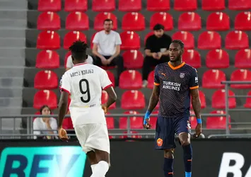 Başakşehir deplasmanda avantajı kaptı!