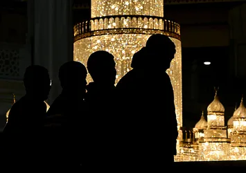 Ramazan ayı'nın ilk teravih namazı kılındı