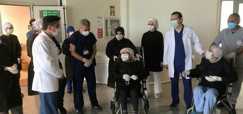 Manisa'da 87 yaşındaki iki kişi koronavirüsü yendi