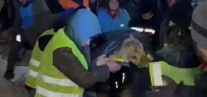 Enkazdan 75 saat sonra kurtarılmıştı! Melek’ten acı haber