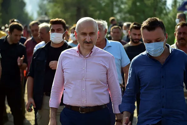 Ulaştırma ve Altyapı Bakanı Adil Karaismailoğlu'ndan algı operasyonlarına tepki - 1